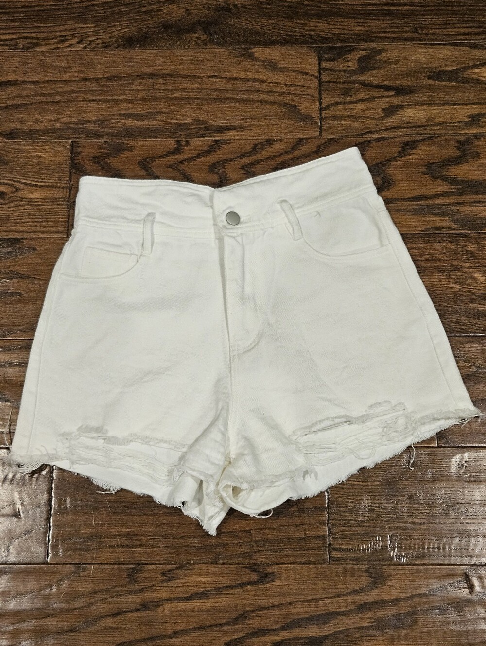 Cloud Ten High-Rise White Distressed Women's Denim Shorts - Size Small
